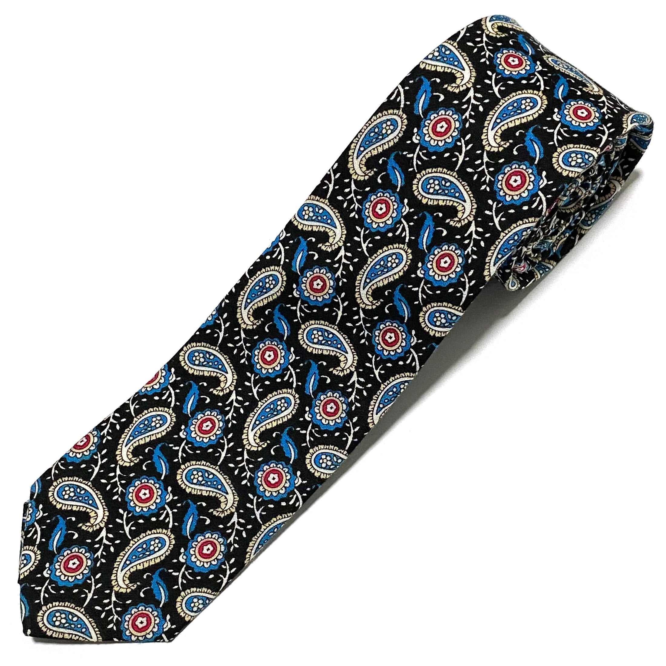 Light Blue And Black Floral Tie – themensden.pk