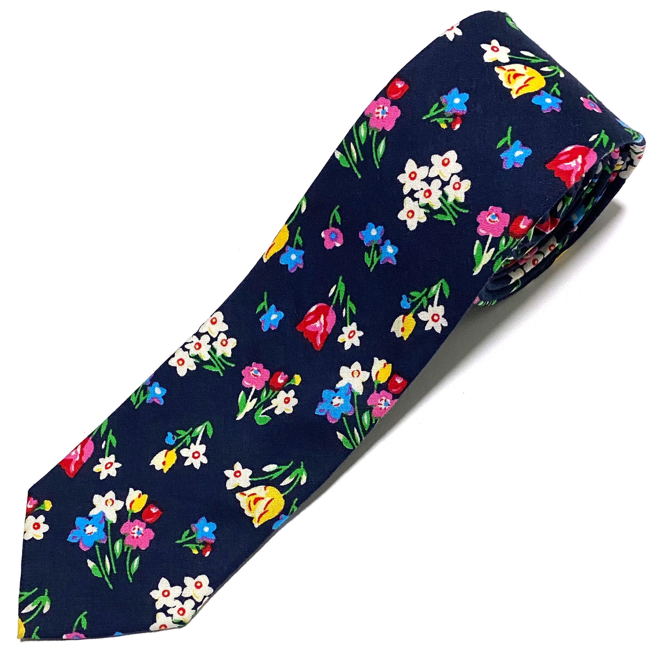Multicolor Floral Tie
